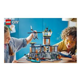 LEGO 60419 City Prisión de Policía de Aguas Profundas Juguete con Helicóptero Barco 7 Minifiguras Figura de Perro