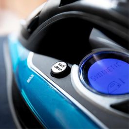 Cecotec Plancha de Vapor Fast&Furious 6060 Ultra Suela Turbo Anodized Pro 3100W Negro, Plata, Turquesa