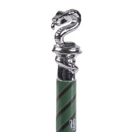 Cerdá Bolígrafo Harry Potter Slytherin Verde, 100% Plástico ABS. Artículo de papelería coleccionable para fans de la saga mágica Cerdá Bolígrafo Harry Potter Slytherin Verde, 100% Plástico ABS. Artículo de papelería coleccionable para fans de la saga mágica
