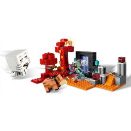 LEGO 21255 Minecraft Nether Portal Ambush, Juguete de Construcción con Escenas de Batalla, Minifiguras y Figura de Hoglin