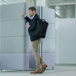 Dicota Eco Backpack PRO Mochila para portátil 12-14.1" Negro con compartimento para tablet y hecha con materiales reciclados