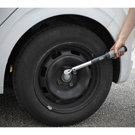 AEG Llave dinamométrica 119Nm Acero al cromo vanadio con visualización directa del par seleccionado y bloqueo