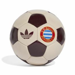 Balón de Fútbol Adidas Fc Bayern 3Rd Club Ball Blanco Talla 5 Precio: 24.50000014. SKU: B19X95CHRG