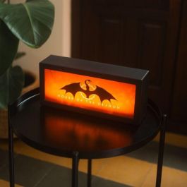 ERIK Lámpara Efecto Llamas La Casa del Dragon - Luz Cálida con Movimiento 32.5cm - USB/Pilas AAA - ABS/Acrílico