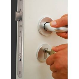 Cerradura Micel 70 mm