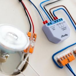 Shelly Regulador de Intensidad Dimmer 0-10V Empotrable Inalámbrico