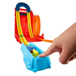 Hot Wheels HDX78 Track Builder Unlimited Lata de Gasolina Set de Pistas de Acrobacias y Almacenamiento con Vehículo para Niños