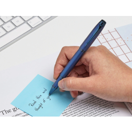 Roller Parker Im Monochrome Azul