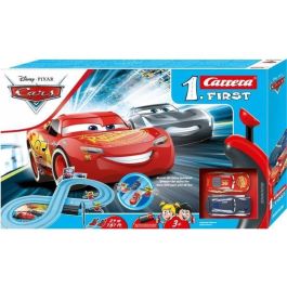 Carrera primer circuito Disney Cars 3 2.4 metros Precio: 47.49999958. SKU: B196KZ2B2K