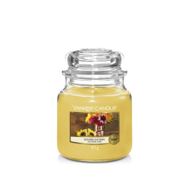Yankee Candle Classic Medium Jar Candles Scented Candle Golden Autumn 411 gr Precio: 28.88999993. SKU: B1HXAJ6NEP