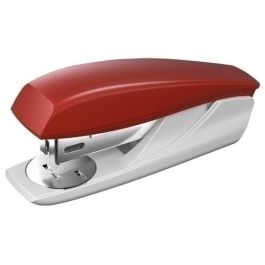 Petrus Grapadora Petrus 210 de Sobremesa Metálica Roja 25 Hojas - Usa Grapas 22/6, 24/6 y 26/6 mm Precio: 12.98999977. SKU: S8415059