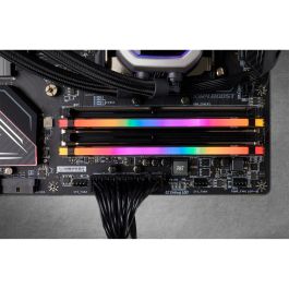 Corsair CMW32GX4M2A2666C16 32GB (2x16GB) DDR4 2666MHz CL16 Vengeance RGB Pro Memoria RAM para PC