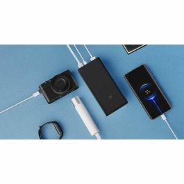 Xiaomi PB3018ZM Powerbank 30000mAh 18W Negra, Carga Rápida para 3 Dispositivos (USB-A/USB-C), hasta 10 Días de Autonomía