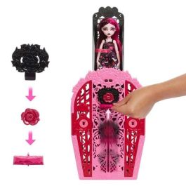 Muñeca monster high draculaura con armario. incluye ropa y accesorios. Muñeca monster high draculaura con armario. incluye ropa y accesorios.