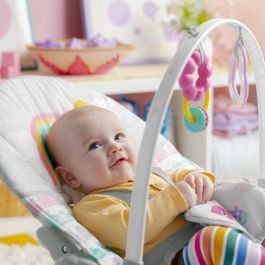 Bright Starts BRI0074451130302 Mecedora evolutiva Rosy Rainbow con vibraciones relajantes, 2 posiciones reclinadas, hasta 36 meses Bright Starts BRI0074451130302 Mecedora evolutiva Rosy Rainbow con vibraciones relajantes, 2 posiciones reclinadas, hasta 36 meses