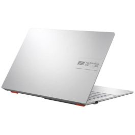 Portátil ASUS VivoBook 15 OLED S1504 | Sin Windows - 15.6 FHD - AMD Ryzen 5 7520U - 16 GB RAM - 1 TB SSD Portátil ASUS VivoBook 15 OLED S1504 | Sin Windows - 15.6 FHD - AMD Ryzen 5 7520U - 16 GB RAM - 1 TB SSD