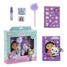 Cerdá Diario Set La Casa de Gabby Gabby's Dollhouse, Cuaderno y Accesorios, 23.5x25x5.5 cm, Multicolor, Edad +3 años Precio: 5.59504. SKU: B18VAEF23G