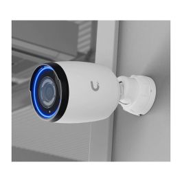 Ubiquiti Cámara 8 MP 4K Ultra HD con Zoom Óptico 3x, Visión Nocturna IR y PoE