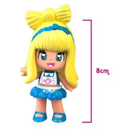 Pinypon Figura con Bolsito Cuentos Armarios con Compartimentos para Accesorios y Ropa 8 cm Modelos Surtidos +4 Años