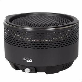 Aktive Barbacoa de juguete redonda sin humo, color negro, Ø34 cm. Fabricada en hierro y acero inoxidable, funciona con pilas AA, apta para niños a partir de 3 años. Aktive Barbacoa de juguete redonda sin humo, color negro, Ø34 cm. Fabricada en hierro y acero inoxidable, funciona con pilas AA, apta para niños a partir de 3 años.