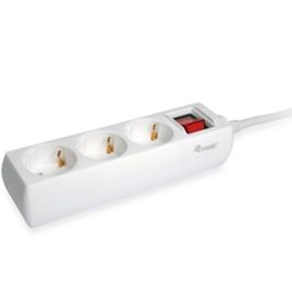 Equip Regleta con 3 Tomas, Cable de 1.5 Metros, Botón de Apagado/Encendido Precio: 7.88999981. SKU: S8405873