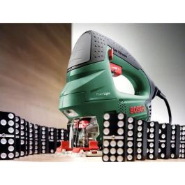 Bosch PST 900 PEL Sierra de calar de 620W con movimiento pendular y función de soplador Bosch PST 900 PEL Sierra de calar de 620W con movimiento pendular y función de soplador
