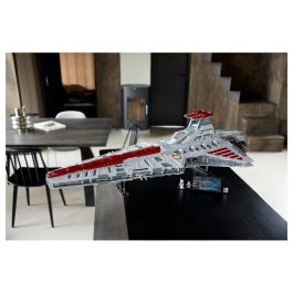 LEGO Star Wars Crucero de Ataque Clase Venator de la República 75367 - Juego de Construcción con 5374 Piezas