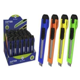Bismark Cutter Estrecho - Cuchilla Fracturable De 9 mm - Sistema Bloqueo Cuchilla Intercambiable Colores Surtidos Precio: 0.49999983. SKU: B16R982NQK