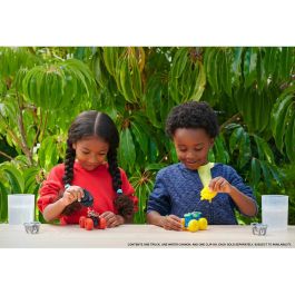 Hot Wheels Hjf39 Monster Trucks Color Reveal Camión Color Shifters Escala 1:64 Cambio de Color con Agua Juguete Niños +3 Años