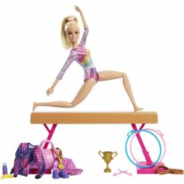 Barbie HRG52 Muñeca Gimnasta Articulada con Barra de Equilibrio y 11 Accesorios