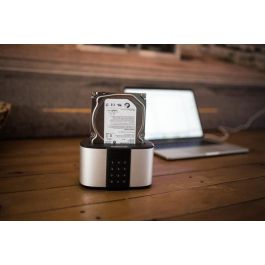 Freecom mDock Keypad Secure Estación de Acoplamiento para Discos Duros HDD 2.5"/3.5" con Teclado PIN y Cifrado Hardware AES 256-bit