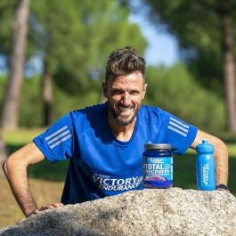 Victory Endurance Total Recovery Summer Berries 750g - Suplemento para Recuperación Post-entrenamiento