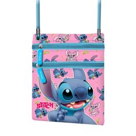Disney Lilo y Stitch Bolso Bandolera Pequeño 'Surprise' Azul, PVC/Poliéster, 2 Compartimentos Cremallera, 4x15x17cm Precio: 11.49999972. SKU: B1GD68FVFR