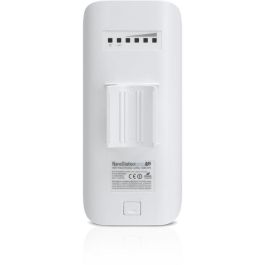 Ubiquiti NanoStationM CPE 2.4 GHz, 10/100 Ethernet RJ-45, 32 MB SDRAM, 8 MB Flash, 5+ km, PoE