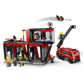 LEGO 60414 Estación de Bomberos y Camión de Bomberos, Figura de Perro de Juguete y 5 Minifiguras, Regalo Infantil