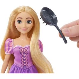 Mattel Hlw23 Muñeca Rapunzel con rodillas flexibles y Caballo Maximus con silla y brida, incluye Figura Pascal Disney Enredados +3 años Mattel Hlw23 Muñeca Rapunzel con rodillas flexibles y Caballo Maximus con silla y brida, incluye Figura Pascal Disney Enredados +3 años