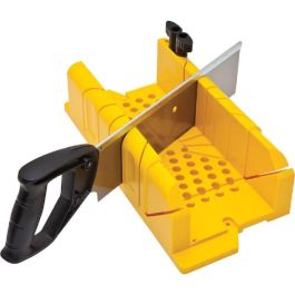 Ingletadora + Serrucho Con Bloqueo Stanley Stanley Precio: 16.50000044. SKU: S6500529
