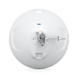 Ubiquiti 60 GHz PtMP station, 8km max Ubiquiti 60 GHz PtMP station, 8km max