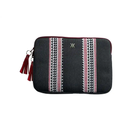 Wondee Funda Portatil Tanger 14 Pulgadas Compatible Universal Protección Contra Golpes y Arañazos Cierre Cremallera Ligera Precio: 37.8004. SKU: B15LDD55QX