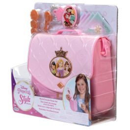 Disney Bolso de Viaje Princesas con Accesorios de Juguete: Llaves y Dinero Precio: 14.49999991. SKU: B1A3RNJ4M7