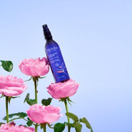 Melvita Agua Floral de Rosa Brumisador. Tratamiento Facial Hidratante y Tonificante Orgánico para todo tipo de piel, 200 ml. Certificado Ecocert.