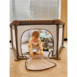 Dreambaby Explore Parque infantil para bebés, acolchado con alfombra, resistente al agua, seguro y cómodo, 6m+, 140x70 cm