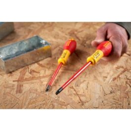 STANLEY FATMAX FMHT0-62649 Juego de 2 Destornilladores Aislados 1000V para Bloques de Terminales PZ1x100 y PZ2x125