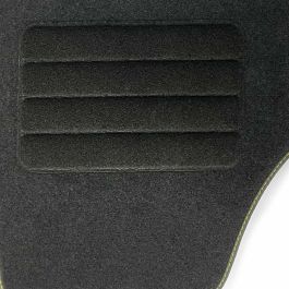 OMP Speed OMPS14070001 Juego de Alfombrillas Universales para Coche Negras 4 Piezas de Moqueta Velour Antideslizantes con Talonera