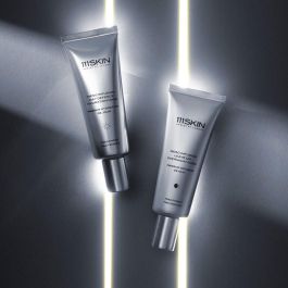 Sérum para el Contorno de Ojos Medik8 R-Retinoate Day & Night 15 ml