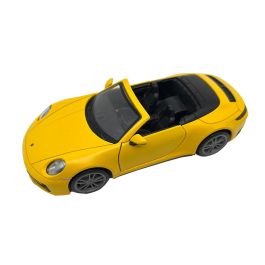 1:32 Porsche 911 Carrera Cabriolet Pullback Yellow Precio: 8.79000023. SKU: B1GBBM2AZ4