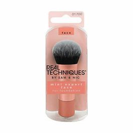 Real Techniques Mini Expert Face Brush