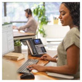 HP Teléfono IP Poly Edge E450, 8 Líneas, PoE, Pantalla IPS 3.5", Negro, Terminal con Conexión por Cable