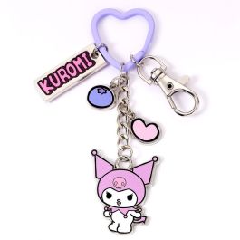 THE CARAT SHOP Llavero Kuromi Hello Kitty con Clip y Anilla Corazón, Aleación de Zinc