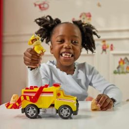 Spinmaster SPI6072662 Figura de Rubben Vehículo de Bomberos y Rescate con 2 Proyectiles - Patrulla Canina - A partir de 3 años